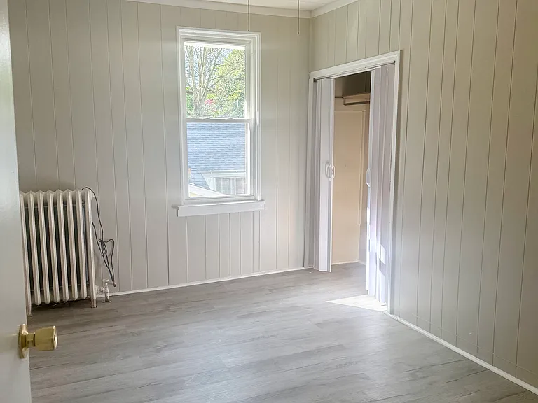 248 Derby St — Photo 25