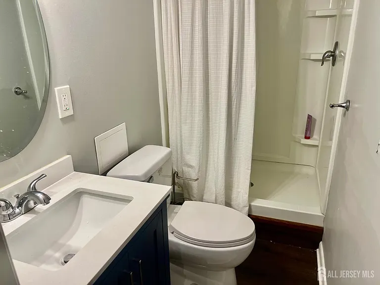 34 Kate Ln — Photo 16