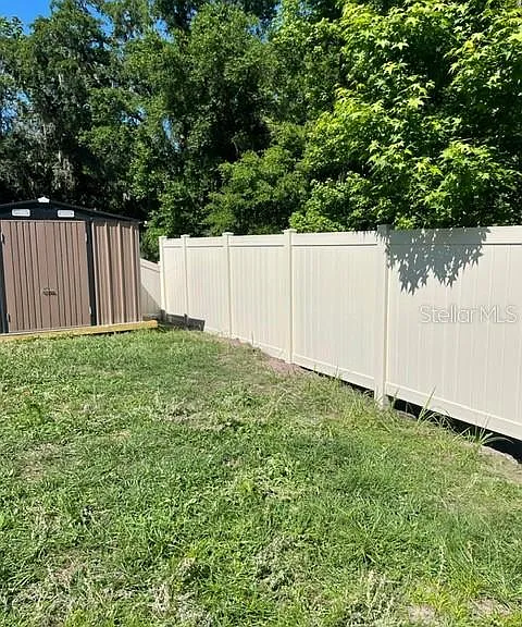 335 Gina Ln — Photo 11