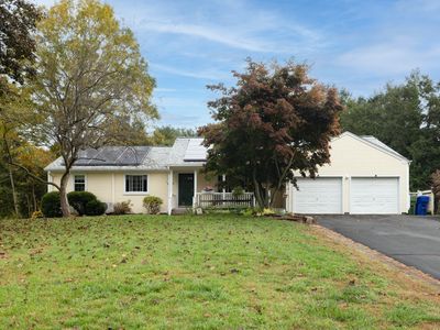 7 Holmes Road, Glastonbury, CT, 06033