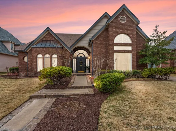 5814 S Indianapolis Ave, Tulsa, OK 74135