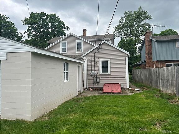 4th image of 621 & 623 N King St #2
