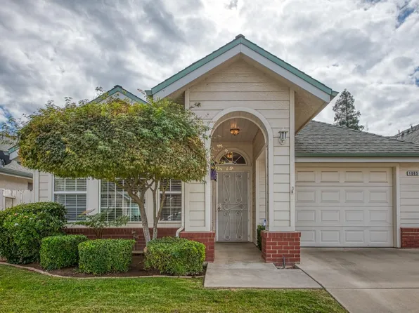 1665 E Morningstar Ln, Fresno, CA 93720