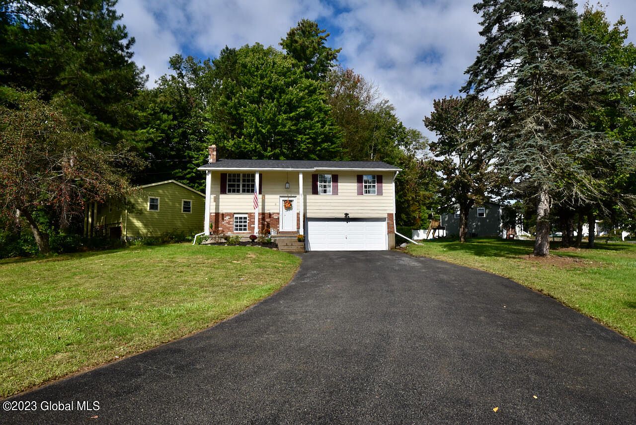 2 Kristen Drive, Ballston Spa, NY 12020 Zillow