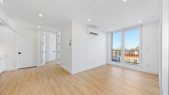 Rented by Nooklyn NYC LLC | media 48