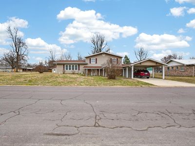 1004 N Hovis Street, Mountain Grove, MO, 65711