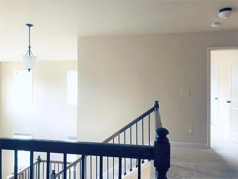 550 Nichols View Way — Photo 21