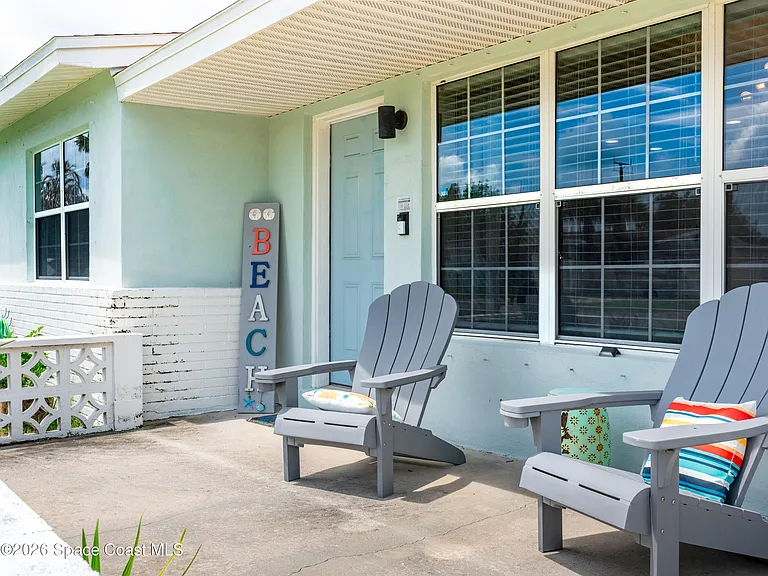 135 Melaleuca Dr — Photo 1