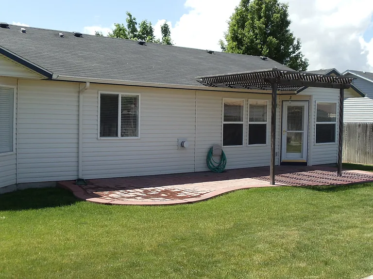 12298 W Silverking St — Photo 3