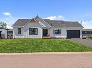 19 Le Guerne Ct, Moncton, NB E1K0A3