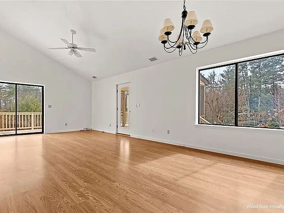 4th image of 31 Pond Park Rd