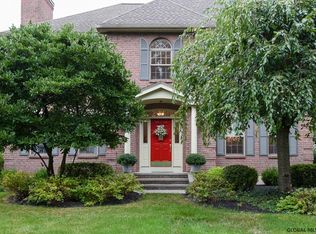 8 Bradhaven Rd, Slingerlands, NY 12159