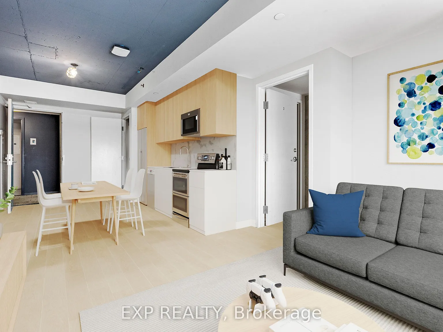 3 bed, $1,100 — Photo 4