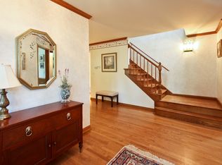 5619 S Garfield St, Hinsdale, IL