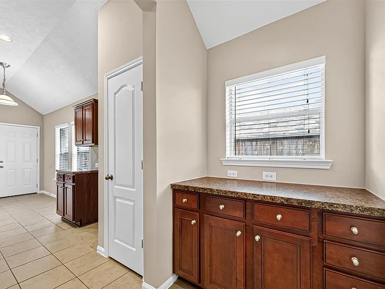 16007 Hidden Manor Dr — Photo 24