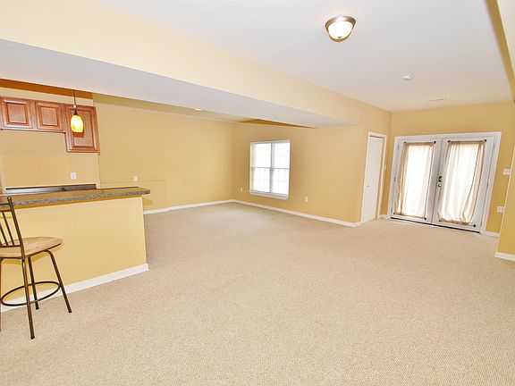 Tons of space inthe basment