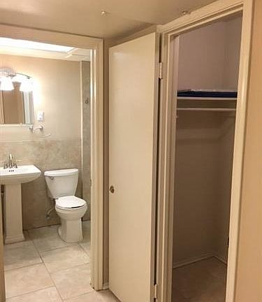 5th image of 501 W Scharbauer Dr