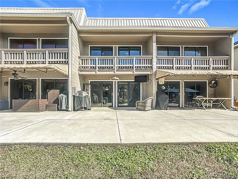 65 Beach Ln #A — Photo 6