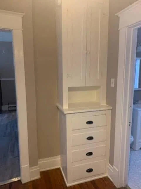 3 bed, $1,400 — Photo 2