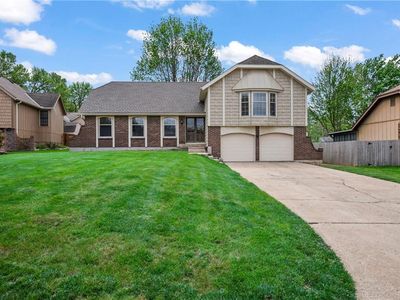 11209 E 76th St, Raytown, MO, 64138