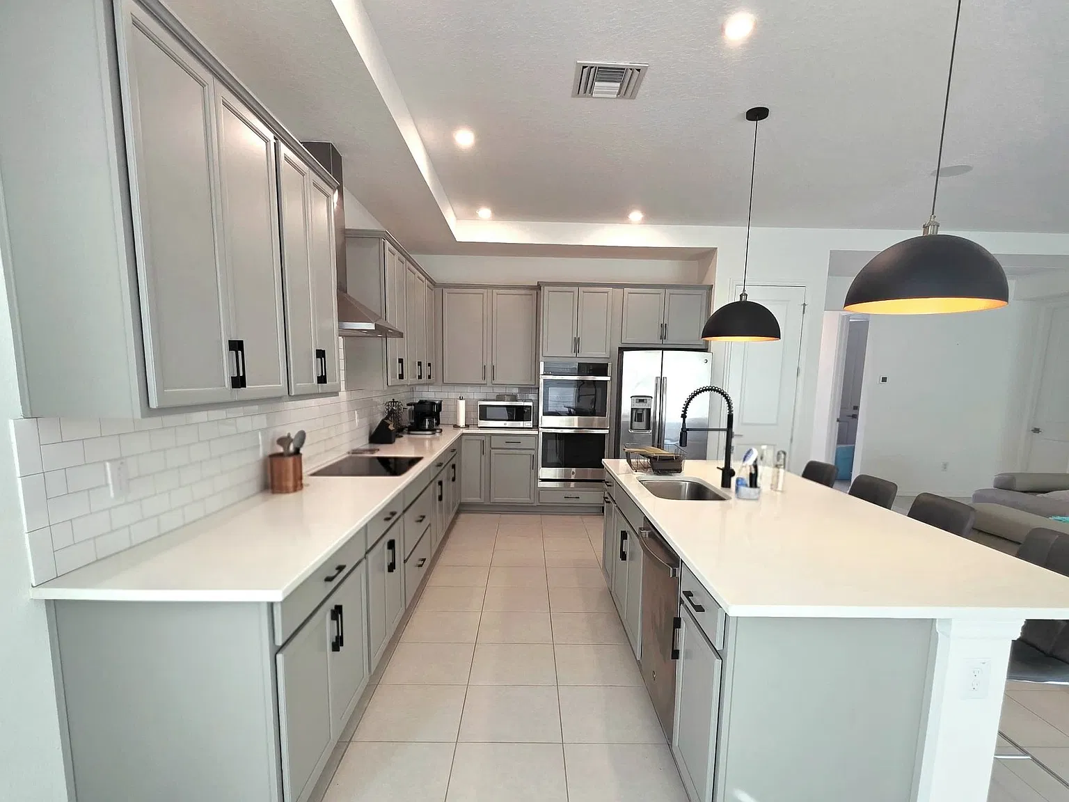 4 bed, 2100 sqft, $3,100 — Photo 4