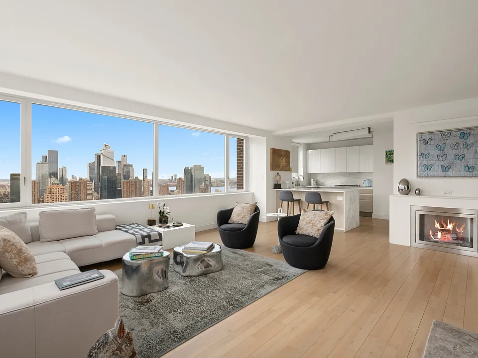 322 W 57th St #50S
