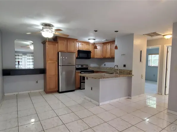 15619 SW 73 Circle Ter #10-4, Miami, FL 33193