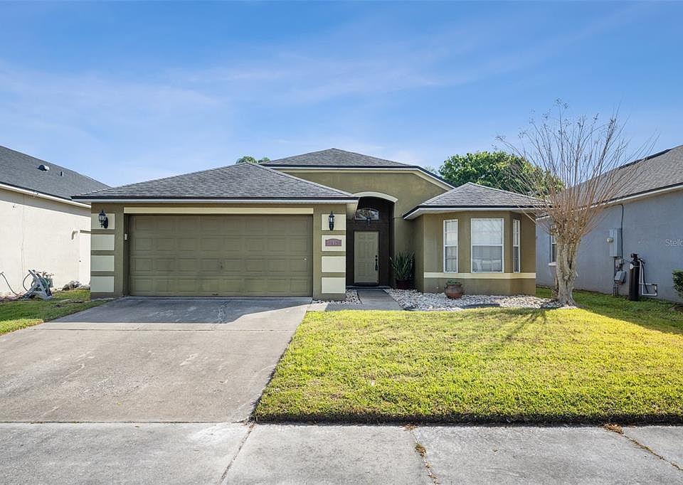 1st image of 146 Tennis Ct