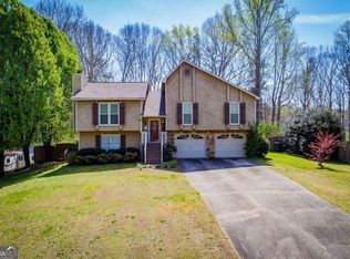 131 Towne Creek Dr, Villa Rica, GA 30180