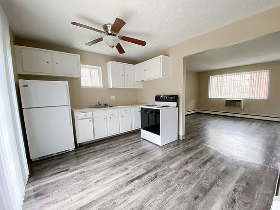 3 Bed Townhouse - Kitchen