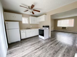 Evergreen Village Apartments & Townhouses, Elyria, OH 44035
