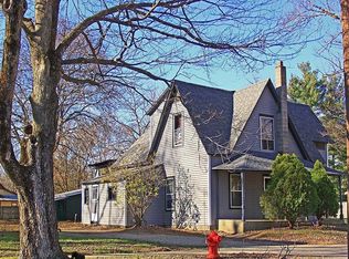 233 Grove St APT 4, Allegan, MI 49010