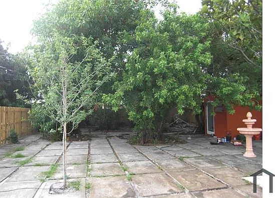 1405 NW 7th Ave — Photo 13
