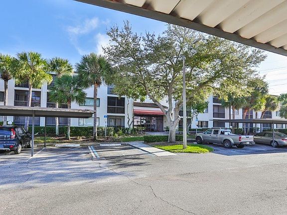 4th image of 2593 Countryside Blvd #201