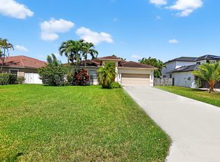 3511 NW 4th Ave, Boca Raton, FL 33431