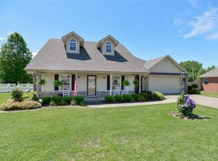 2407 Shealei Cir, Alma, AR 72921