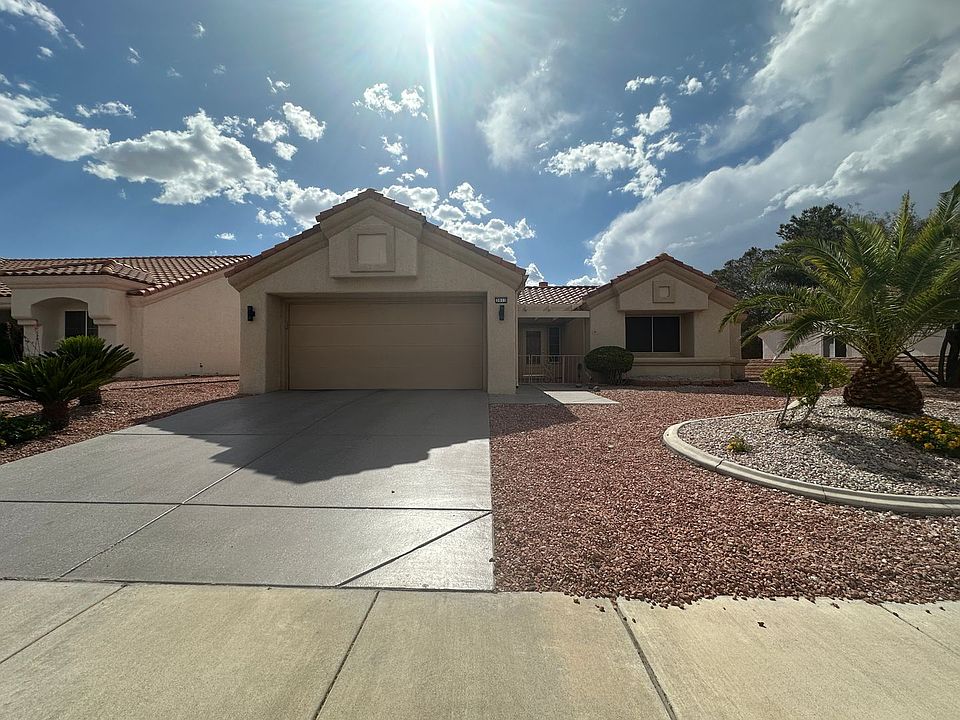 1st image of 3013 Hawksdale Dr