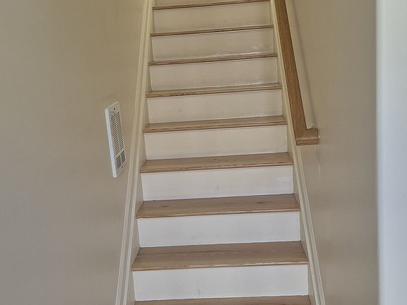 3rd image of 183 Schooner St #1