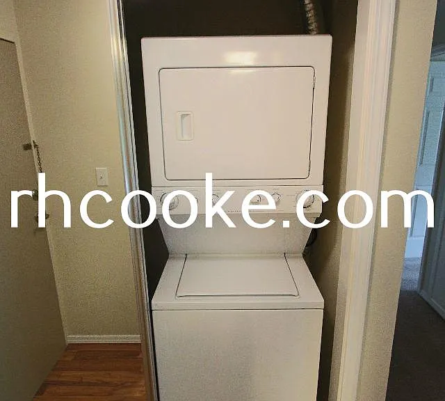 1418 W 6th Ave #203 — Photo 14