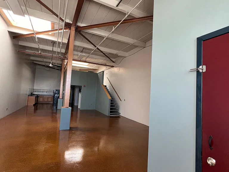 Sunshine Studios — Photo 21