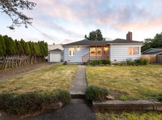 2022 NE 21st St, Lincoln City, OR 97367