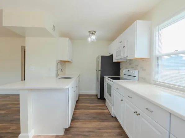 900 E Ocean View Ave APT 1, Norfolk, VA 23503