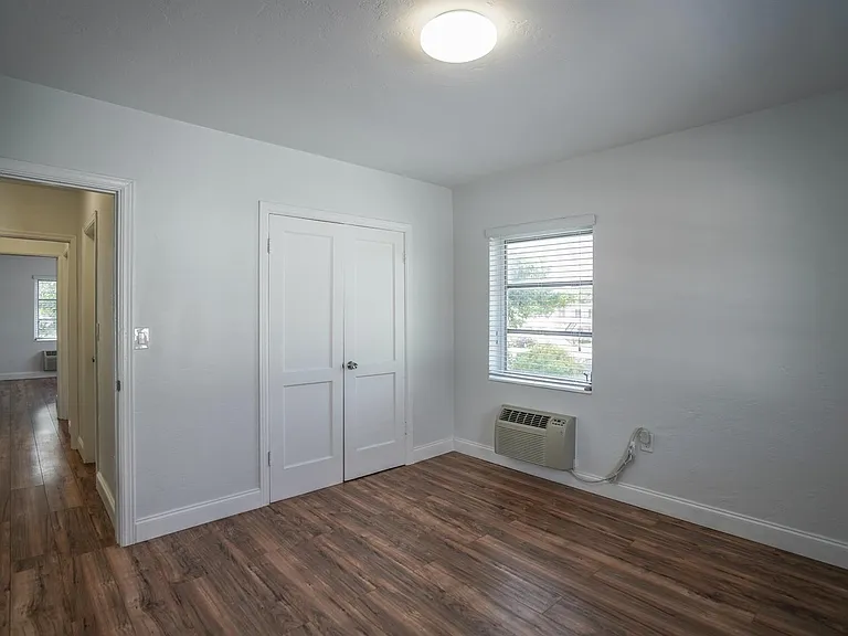 433 NE 82nd St #11 — Photo 14
