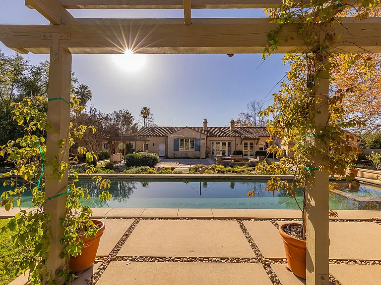 12969 Blue Heron Cir — Photo 12