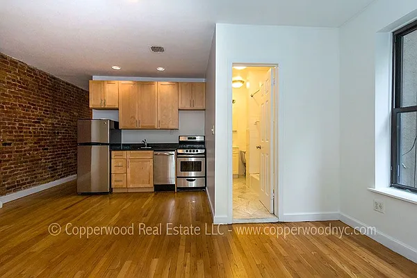 Rented by Copperwood Real Estate | media 20