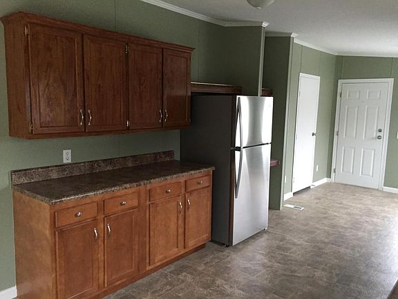 5th image of 112 Mountain Meadow Dr