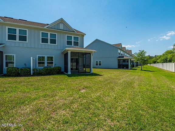 3rd image of 12776 JOSSLYN Lane