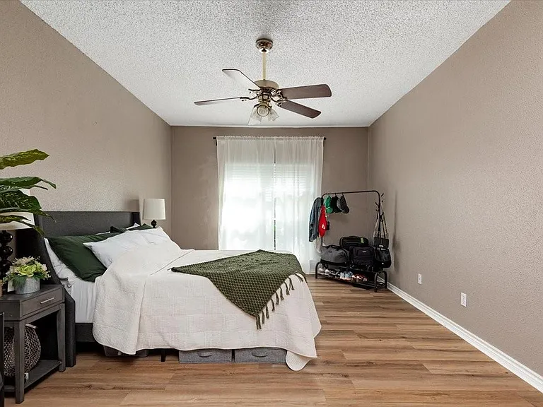 10047 Westpark Dr #33 — Photo 12