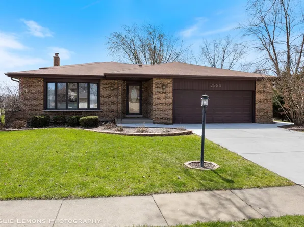 2989 Drover Ln, Darien, IL 60561
