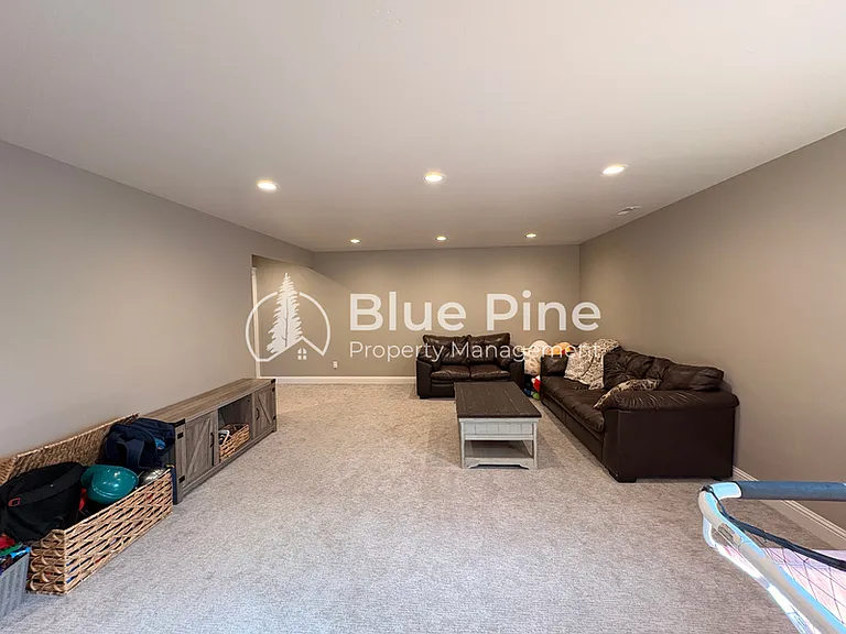 1890 Mesa Canyon Dr — Photo 22